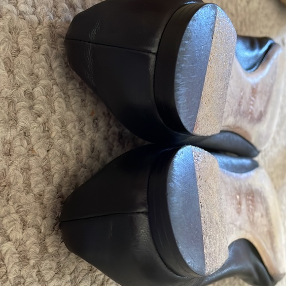 Chloe 'lauren' flat - Picture 4 of 4